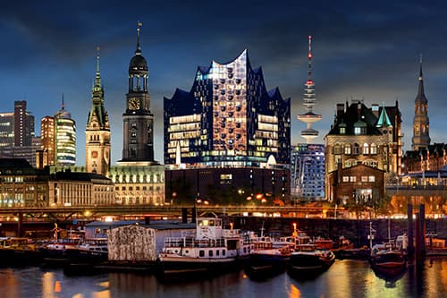 Hamburg Skyline und Panorama Bilder auf Leinwand, Acrylglas oder Alu-Dibond kaufen