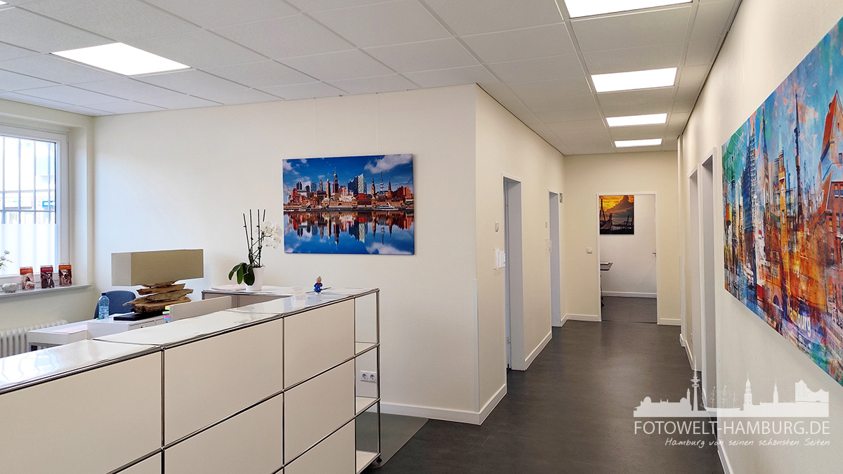 Hamburg Leinwandbilder für Ihr Büro, Ihre Praxis oder Kanzlei. Hochwertige farbintensive Druck mit scharfem Druckbild.