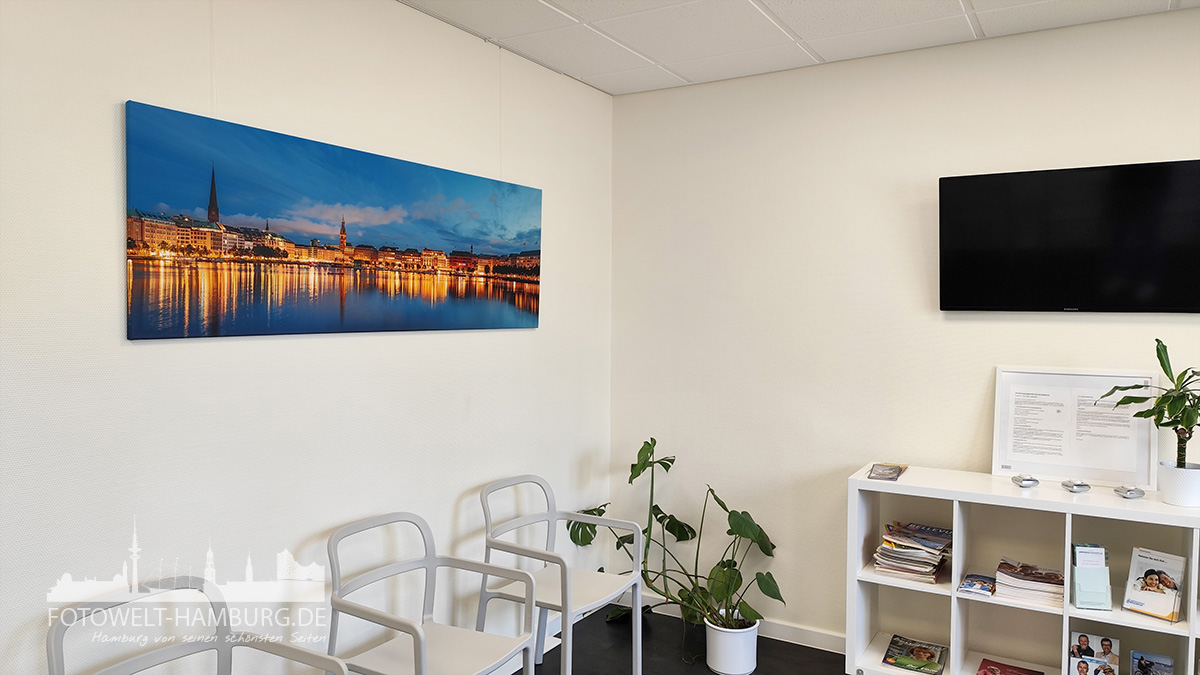 Hamburg Leinwandbilder für Ihr Büro, Ihre Praxis oder Kanzlei. Hochwertige farbintensive Druck mit scharfem Druckbild.