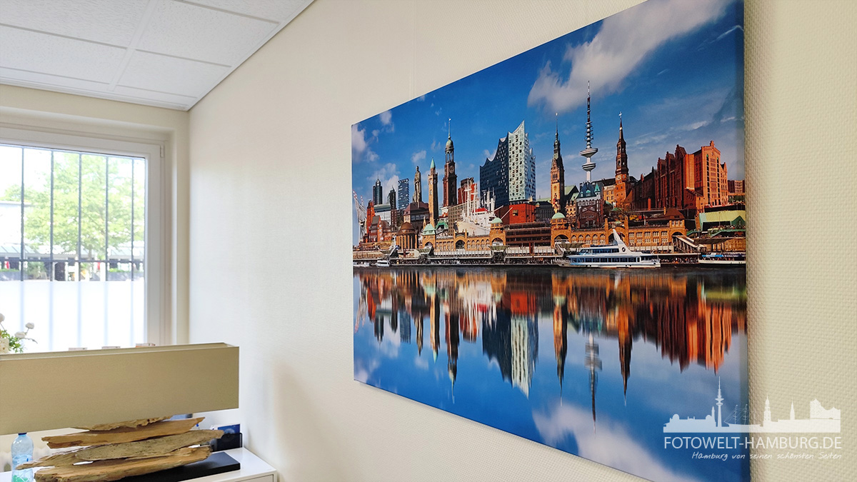 Hamburg Leinwandbilder für Ihr Büro, Ihre Praxis oder Kanzlei. Hochwertige farbintensive Druck mit scharfem Druckbild.
