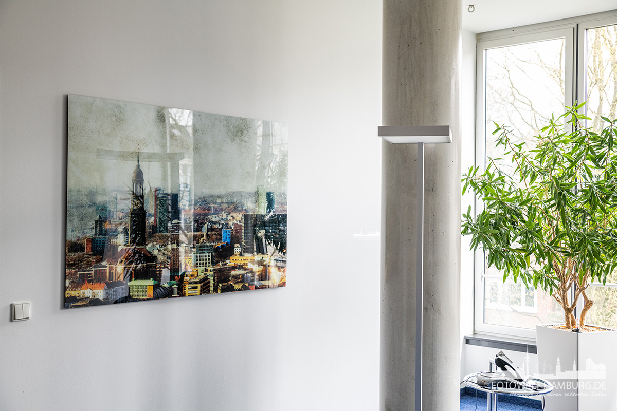 Hamburg Bilder für Firmen. Großformatige eindrucksvolle Acrylglasbilder für Ihre Konferenzräume.