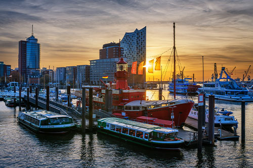 Neue Hamburg Bilder, Collagen und Gemälde-Kunstdrucke kaufen auf Leinwand, Acrylglas oder Alu-Dibond