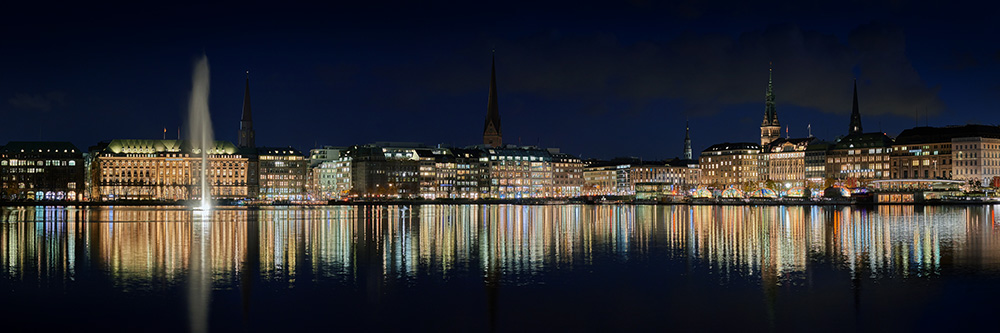 Hamburg Binnenalster Panorama bei Nacht - Bild auf Leinwand, Acrylglasbild, Poster, Fotodrucke in Galeriequalität 
