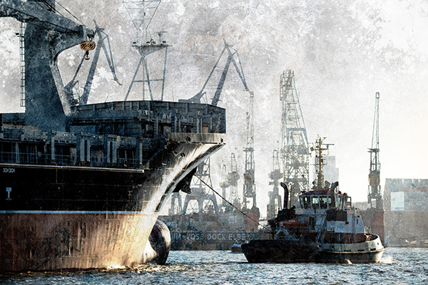 Hamburg Containerschiff mit Schlepper im Hamburger Hafen - Bild auf Leinwand