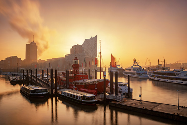 Morgenstimmung an der Elbphilharmonie - Hamburg Leinwandbild, Acrylglas oder als Poster