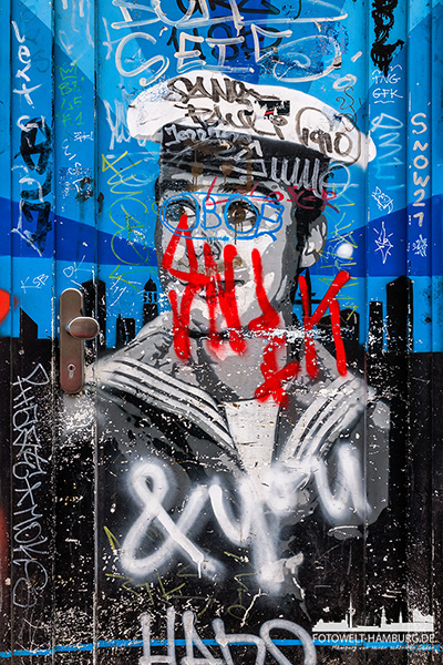 Hamburg Graffiti Matrose - Bild auf Leinwand oder Acrylglas