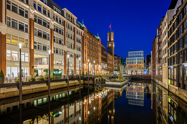 Weihnachten am Bleichenfleet - Hamburg Bild auf Leinwand, Acrylglas oder als Poster