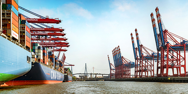 Waltershofer HafenHamburg Bild auf Leinwand, Acrylglas oder als Poster