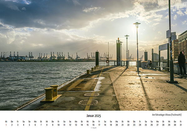 Hamburg Kalender 2025 online kaufen. 13 Hamburgmotive im Din A3 Format. Kostenlose Lieferung innerhalb Deutschlands.
