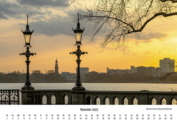 Hamburg Kalender 2025 online kaufen. 13 Hamburgmotive im Din A3 Format. Kostenlose Lieferung innerhalb Deutschlands.