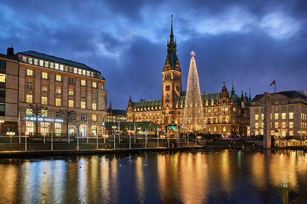 Weihnachten am Rathausmarkt in Hamburg - Bild auf Leinwand, Acrylglasbild, Poster, Fotodrucke in Galeriequalität 