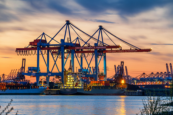 Abendrot in Altenwerder - Hamburger Hafen Wandbild auf Leinwand, Acrylglas, Akustikbild oder als Poster