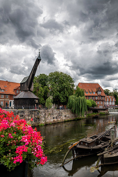 Lüneburg - Alter Kran - Bild auf Leinwand, Acrylglas oder als Poster