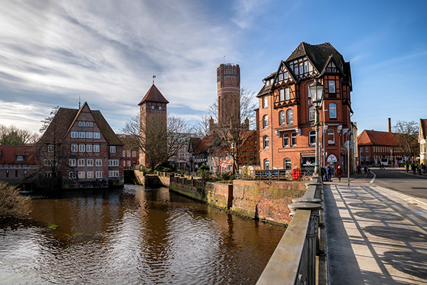 Ratsmühle und Wasserturm - Lüneburg Bild auf Leinwand, Acrylglas oder als Poster
