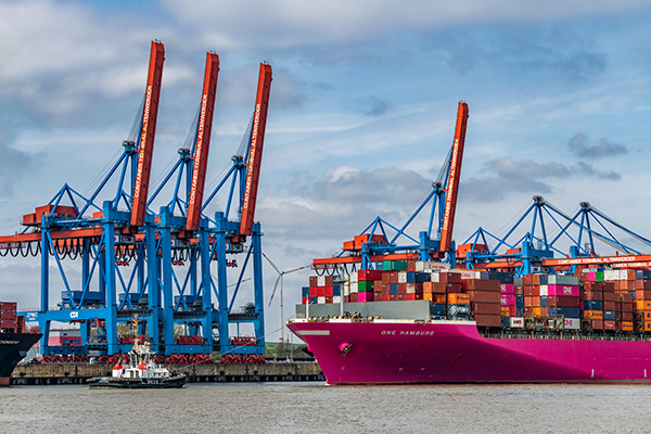 Das Containerschiff One Hamburg im Hamburger Hafen - Bild auf Leinwand oder Acrylglas