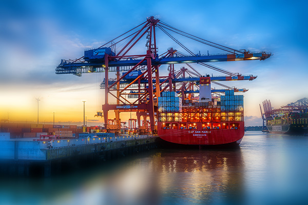 Verträumter Hamburger Hafen - Hamburger Hafen Wandbild auf Leinwand, Acrylglas, Akustikbild oder als Poster